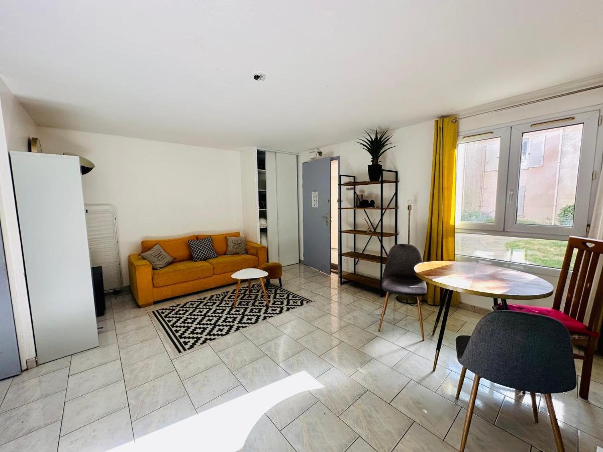 Appartement Eco 6 Personnes Маньи-ле-Онгр Экстерьер фото